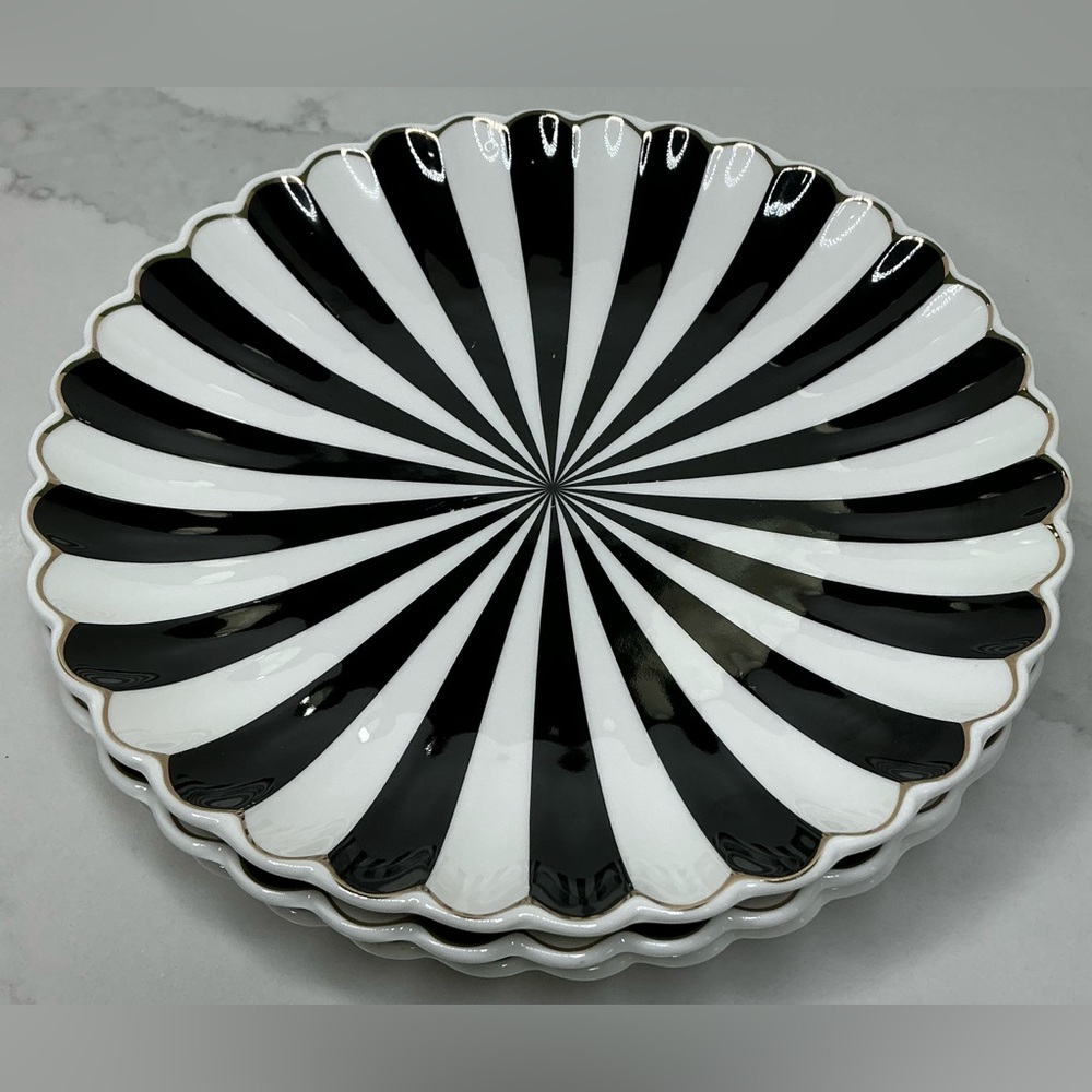 3 Grace Teaware 8.5" Black & White Scallop Fine Porcelain Four Salad Plates New